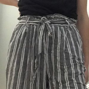 Flowy ankle crop pants